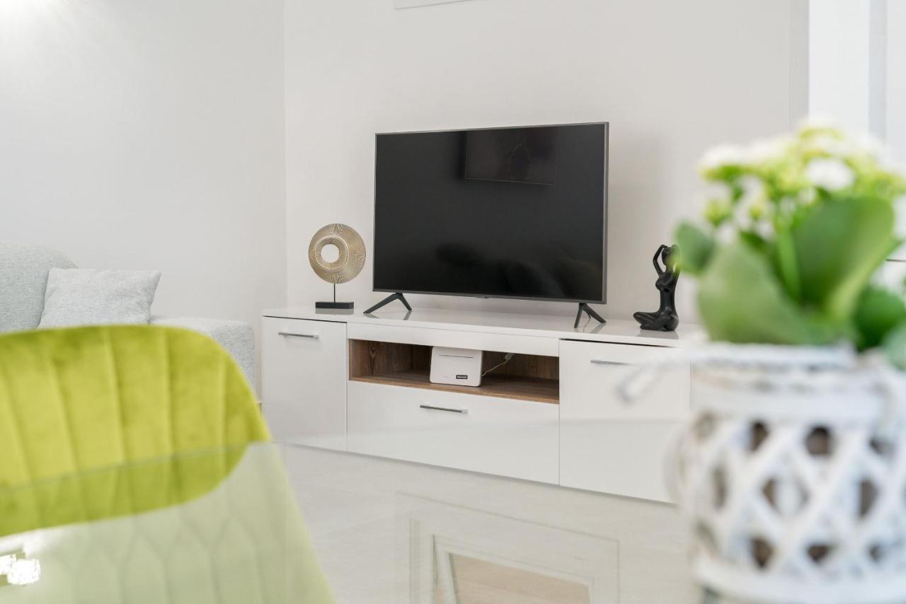 Apartment Amadeo Split Exterior photo