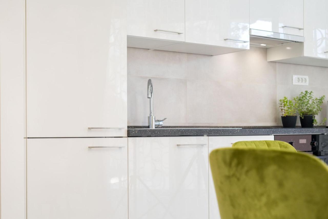 Apartment Amadeo Split Exterior photo